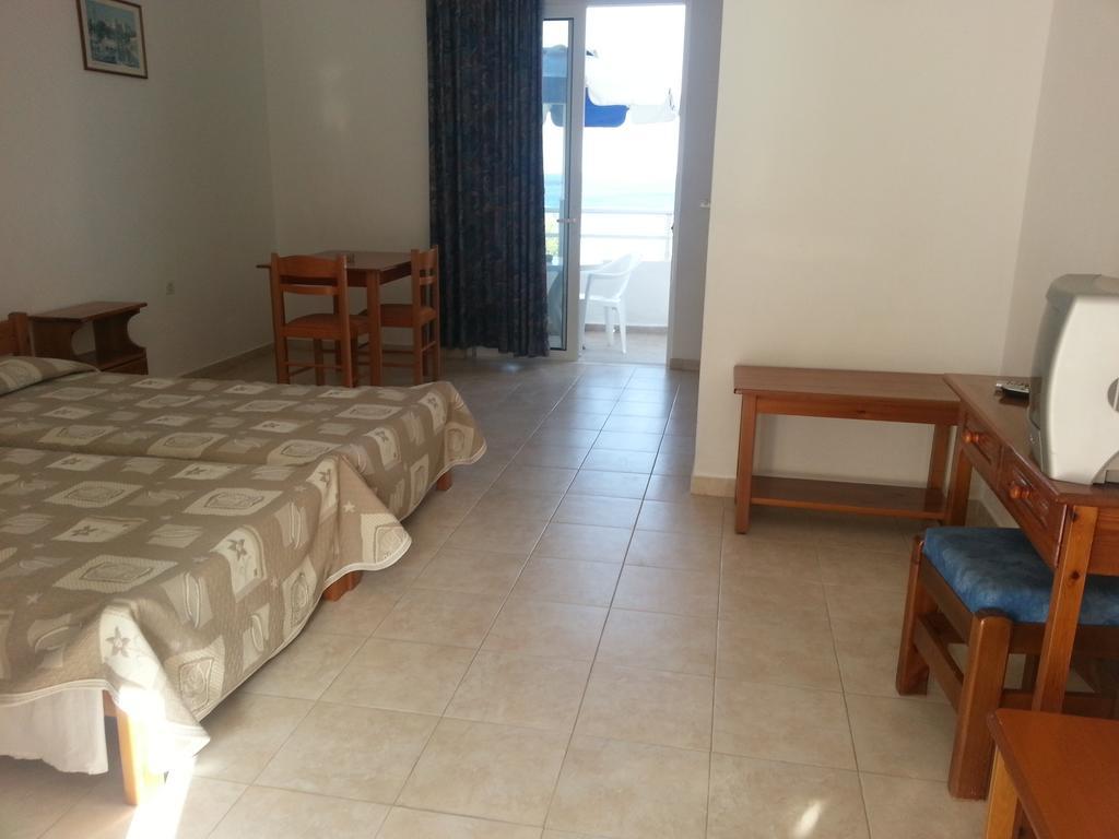 Leilighet Antouan Matina